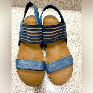 Skechers Womens Beverlee High Tea, size 8, navy, gently worn